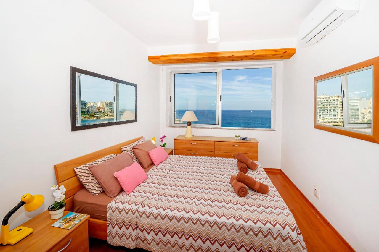Spinola Bay Top Floor Seafront 3 Bedroom Apartment With Panoramic Sea Views - By Getawaysmalta Saint Julian's Exteriér fotografie