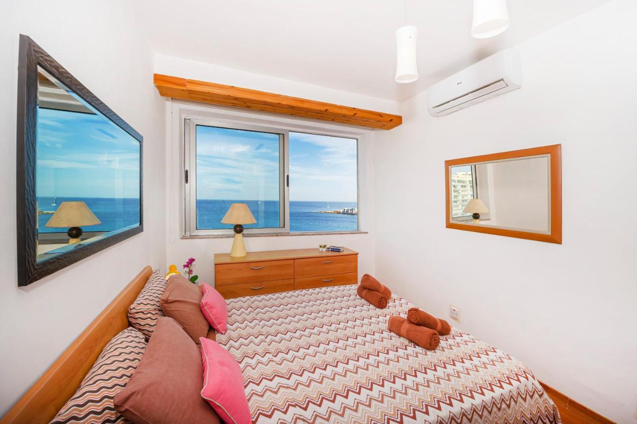 Spinola Bay Top Floor Seafront 3 Bedroom Apartment With Panoramic Sea Views - By Getawaysmalta Saint Julian's Exteriér fotografie